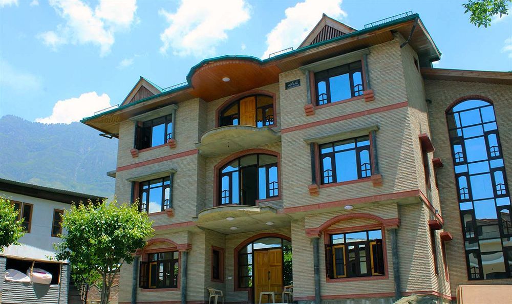 Hotel Sheesha Residency Srīnagar Esterno foto